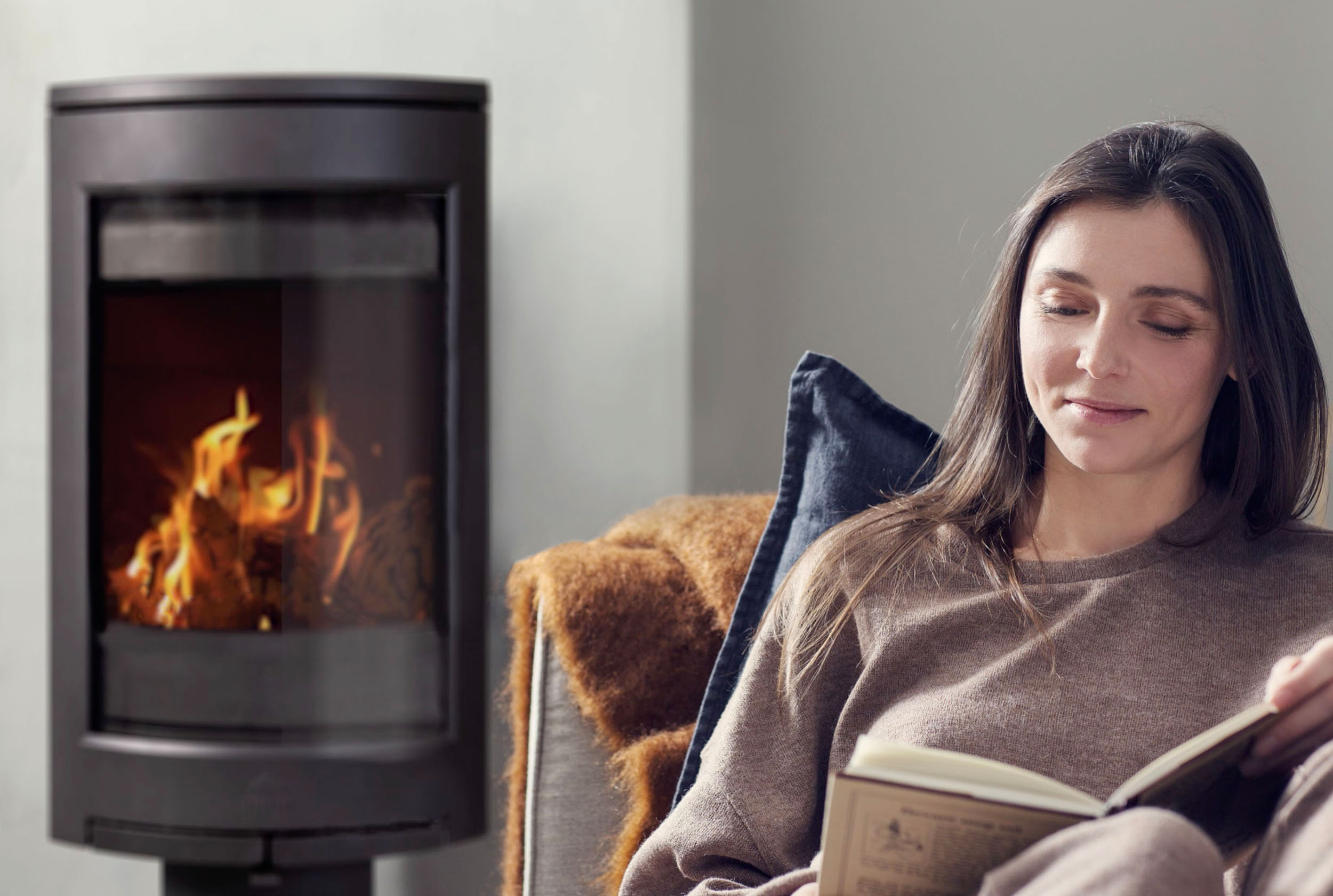 Jøtul F 373 Advance dame foran peis