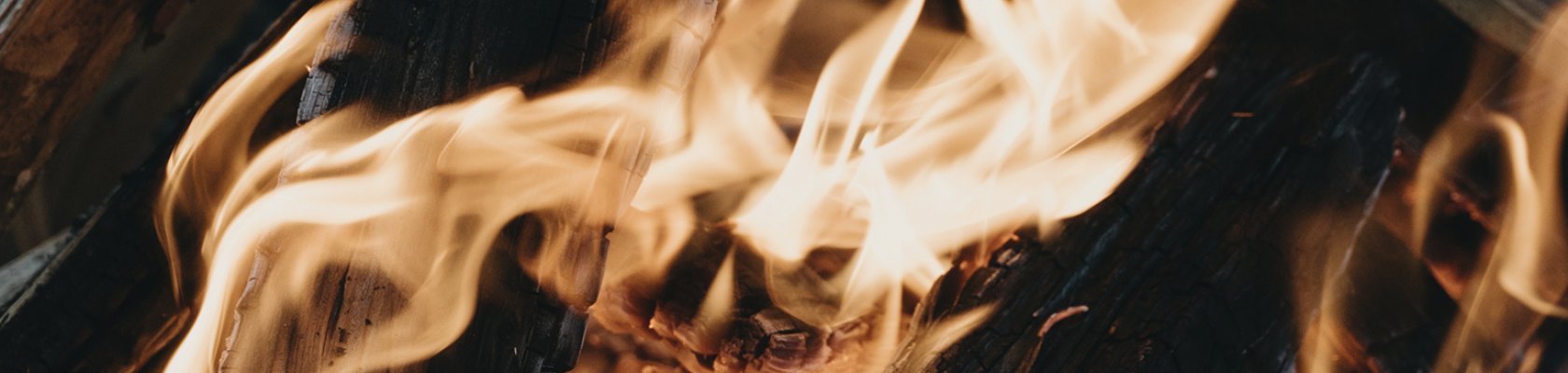 Flammer i peisen